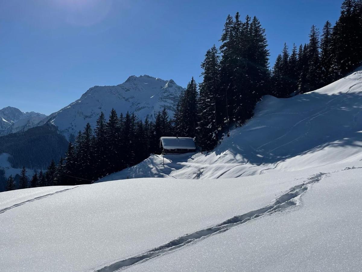 Apartment Between Mayrhofen And Finkenberg Екстериор снимка