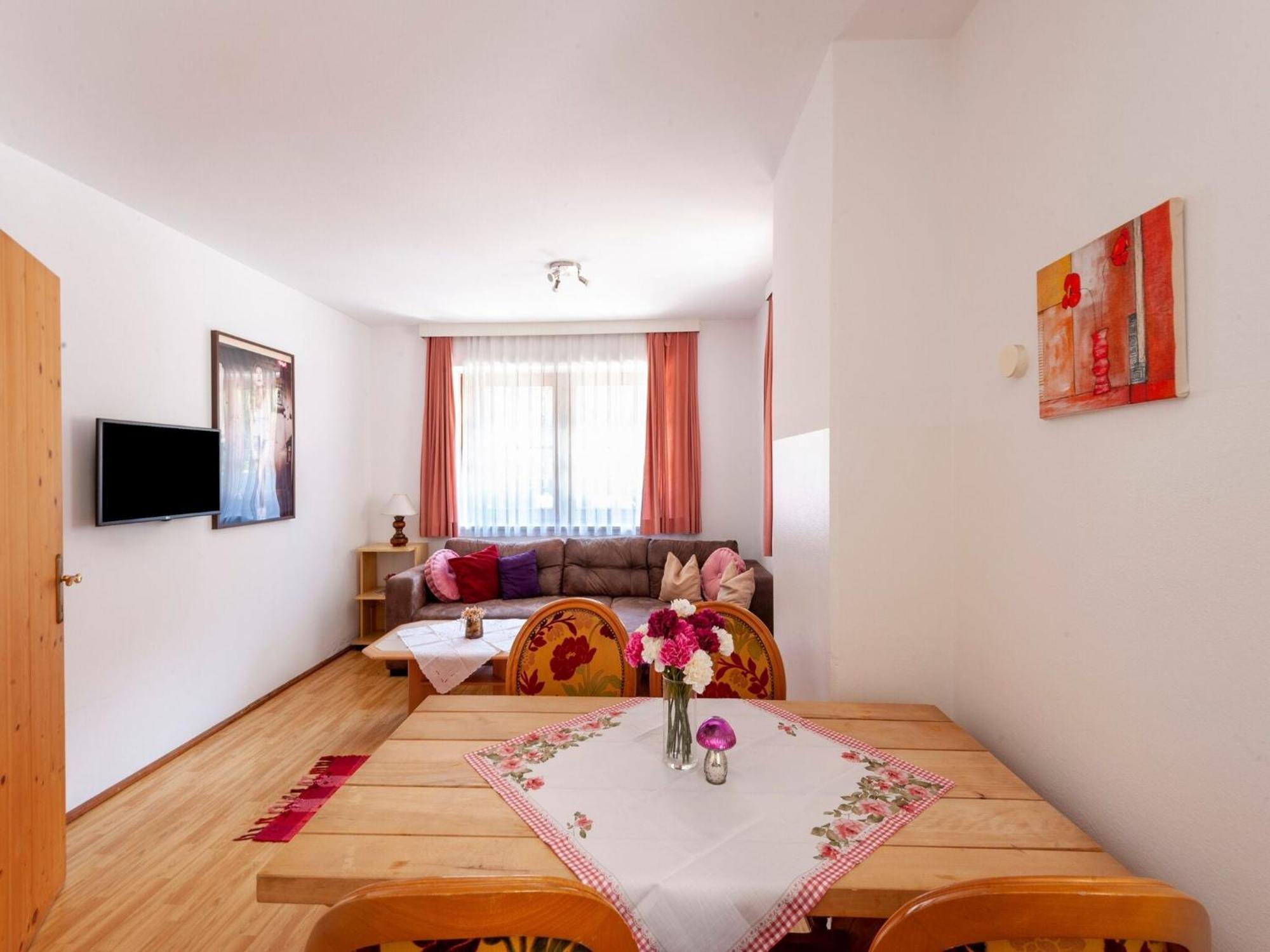 Apartment Between Mayrhofen And Finkenberg Екстериор снимка